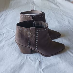3X$30 a.n.a Women Ankle Booties Deep Taupe Brown PointeToe SZ 7.5 NWT